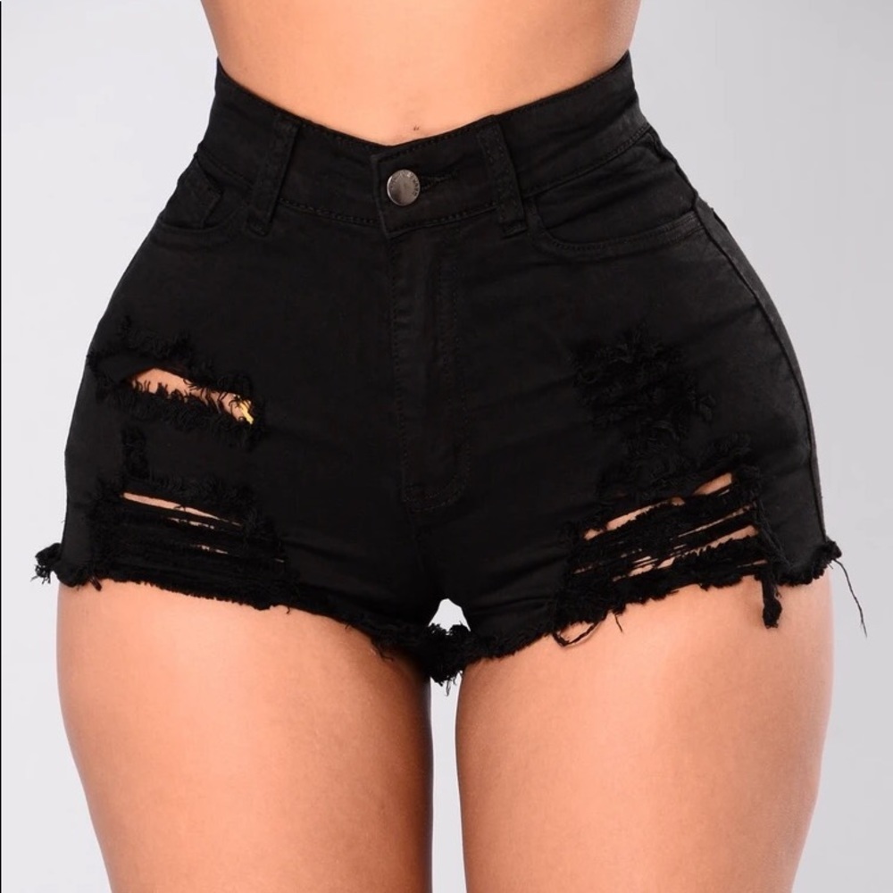 Fashion move jean shorts